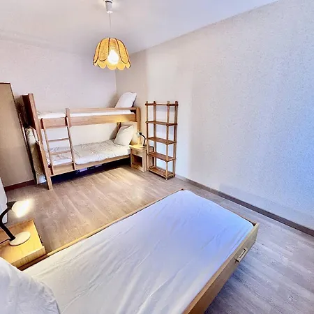 Apartament Climatise, Animaux Ok, Parking - 5 Pers. - Fr-1-816-41