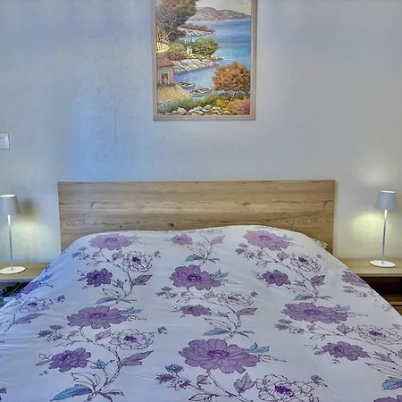 Climatise, Animaux Ok, Parking - 5 Pers. - Fr-1-816-41 Apartament Le Lavandou